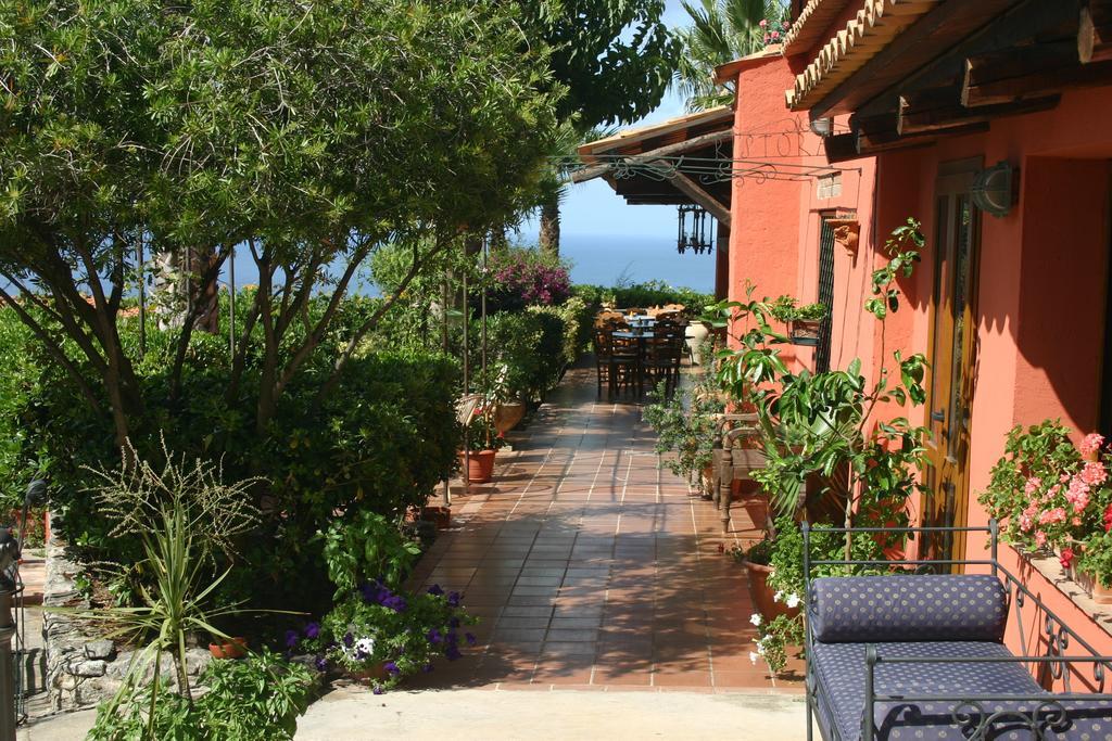 Agriturismo Ruralia 산타도메니카 외부 사진